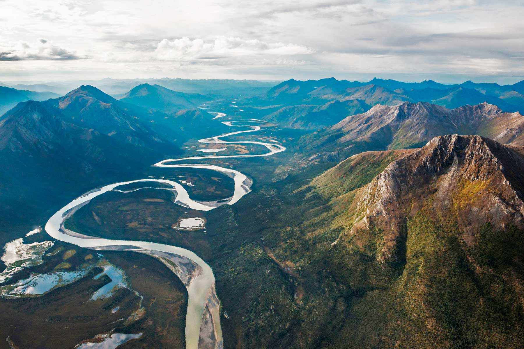 gates of the arctic national park alaska