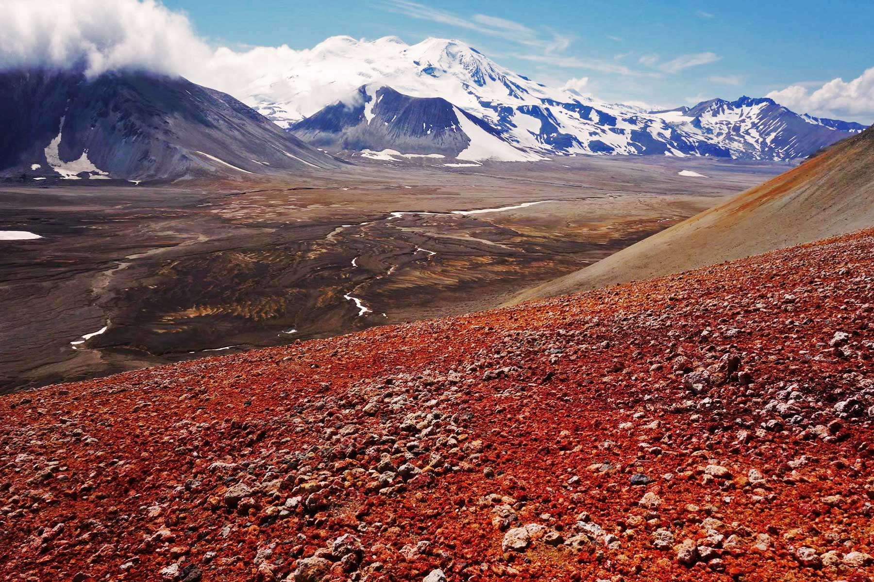 valley of ten thousand smokes alaska katmai national park